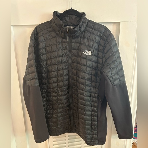 The North Face Momentum Thermoball Hybrid Black Puffer Jacket Men Size XL - Picture 1 of 4
